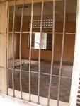 Les salles de classes ont t tranformes en salles de torture