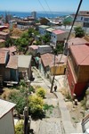 Encore un exemple des pentes de Valparaiso...
Steegjes omhoog en steegjes naar beneden.