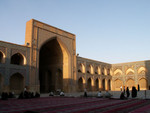 La mosque du vendredi de Esfahan est la plus grande d'Iran