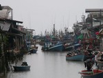 Le port de Khlong Yai