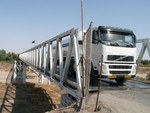 Le pont sparant l'Iran du Turkmenistan