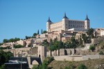 En arrivant  Toledo.
Toledo, een half uur vanaf Madrid en echt een plaatsje uit de middeleeuwen.